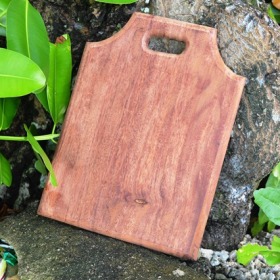 Chopping board made by WAM instructor Linton Baso.