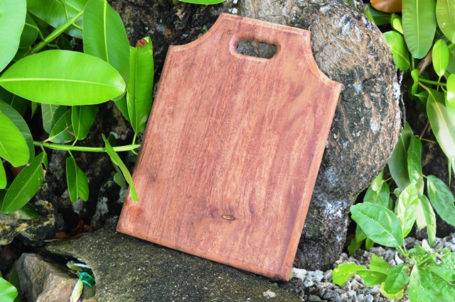 Chopping board made by WAM instructor Linton Baso.