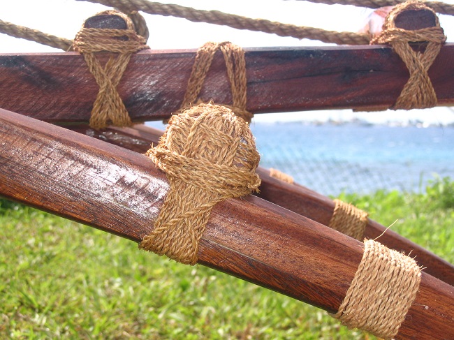 Taiwan canoe - detail of the intricate lashes