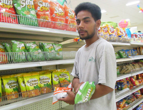WAM 2015 alumni Dalmer Menwe at work at K&K Supermarket in Delap. Photo: Tolina Tomeing
