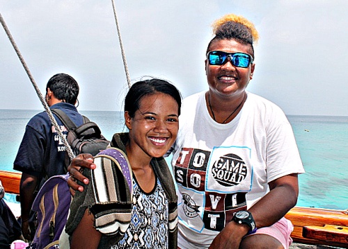 Sailing to Eneko trainee Angi Abal and crew member of Okeanos. Photo by: Rosan Bartolome